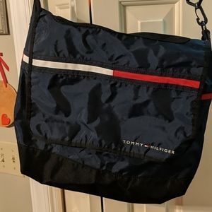 Tommy Messenger Bag